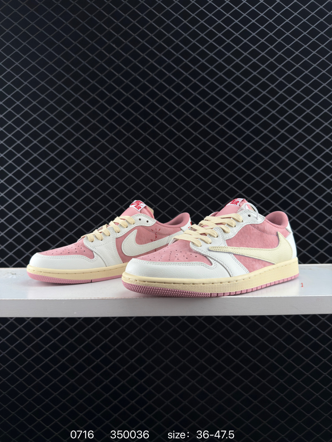 Travis Scott x Air Jordan 1 ” Reverse Mocha “